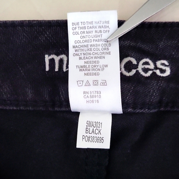 Maurice's Black Wash Low-rise Straight Jeans - Picture 6 of 6